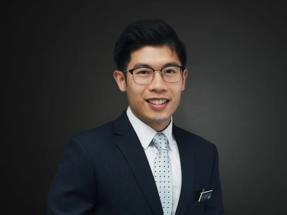 Dr Albert Lee Ming Hsien, Oral and Maxillofacial Surgery Specialist at True Dental Studio.