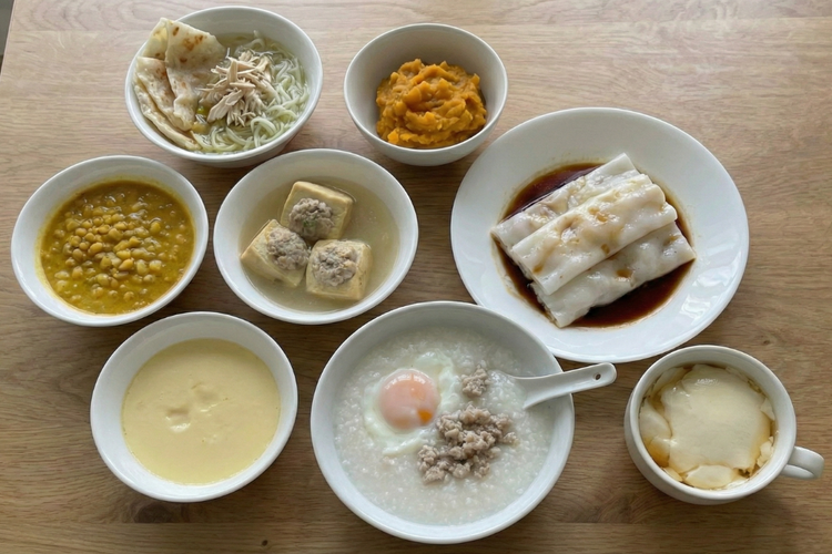 Soft foods such as porridge, tofu, and mashed pumpkin for managing tooth pain.
