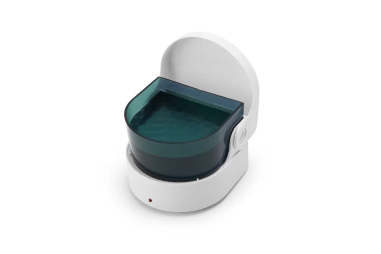 Ultrasonic cleaners are high-tech devices that use sound waves and a cleaning solution to remove plaque, bacteria, and debris from aligners, such as Invisalign.